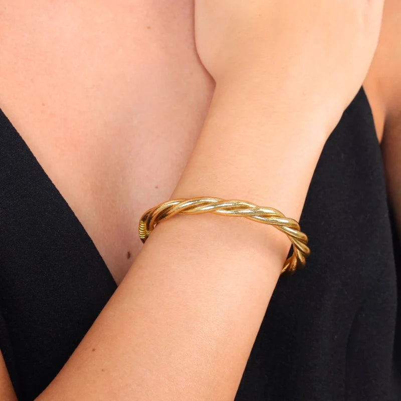 BuDhaGirl | Aura Twist All Weather Bangle