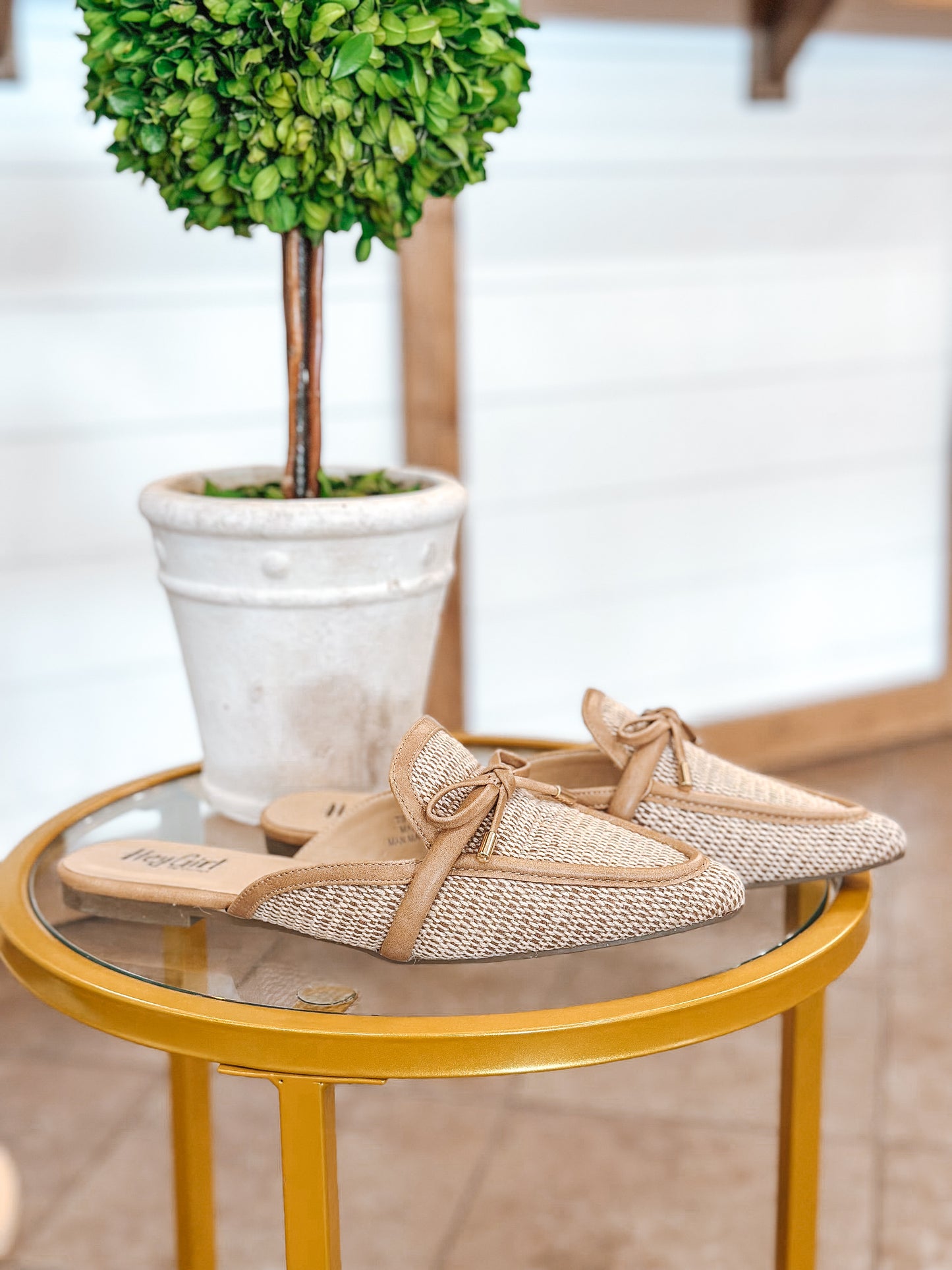 The Vada Raffia Mule