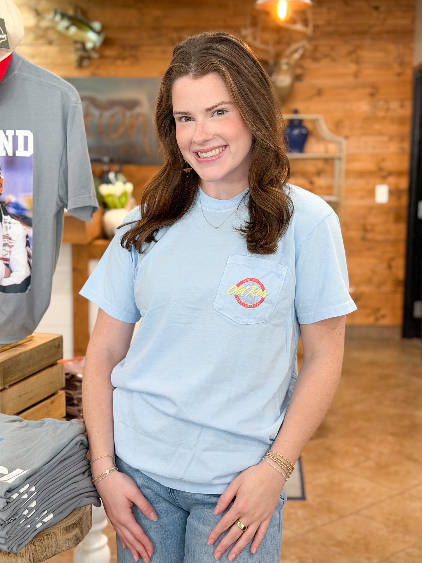 Old Row | Circle Logo T-Shirt in Hydrangea