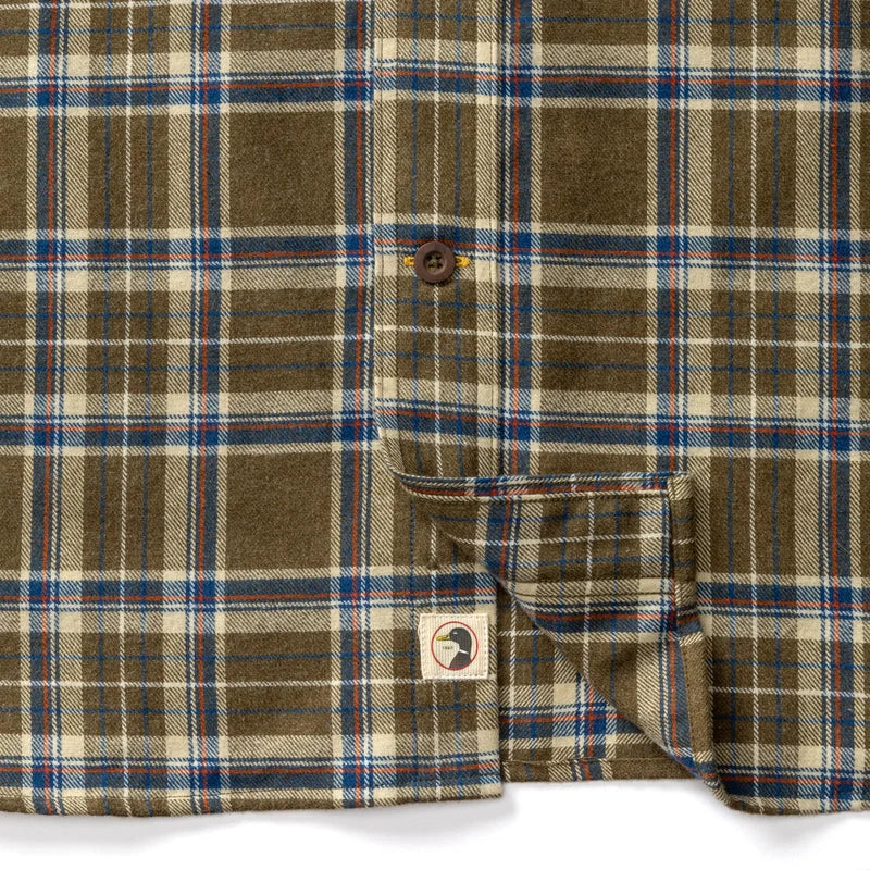 Duck Head | LS Cotton Flannel Sport Shirt in Dark Olive