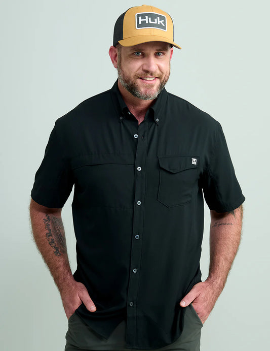 Huk Tide Point Short Sleeve Shirt in Black