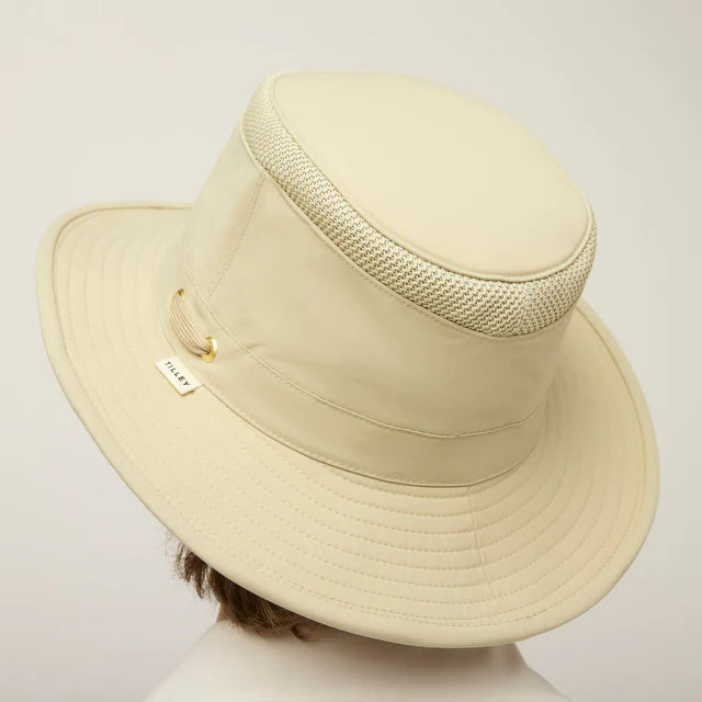 Tilley | AIRFLO Medium Brim Sun Hat in Khaki Olive