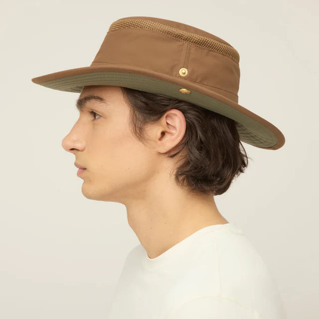 Tilley | AIRFLO Snap Up Classic Sun Hat in Peat/ Thyme Green