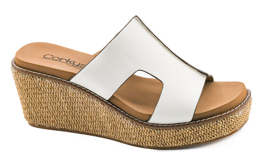 Corkys Kiss N Tell Wedge in White