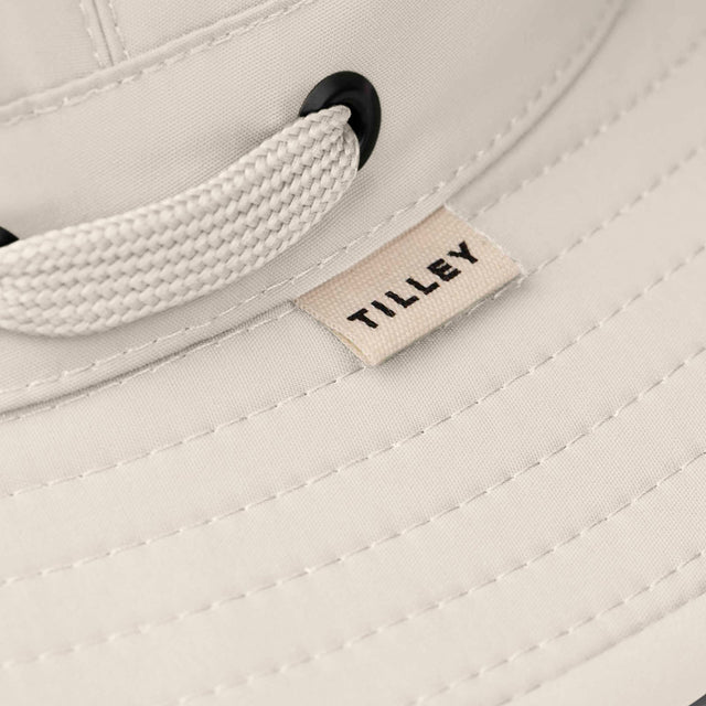 Tilley | AIRFLO Medium Brim Sun Hat in Light Stone