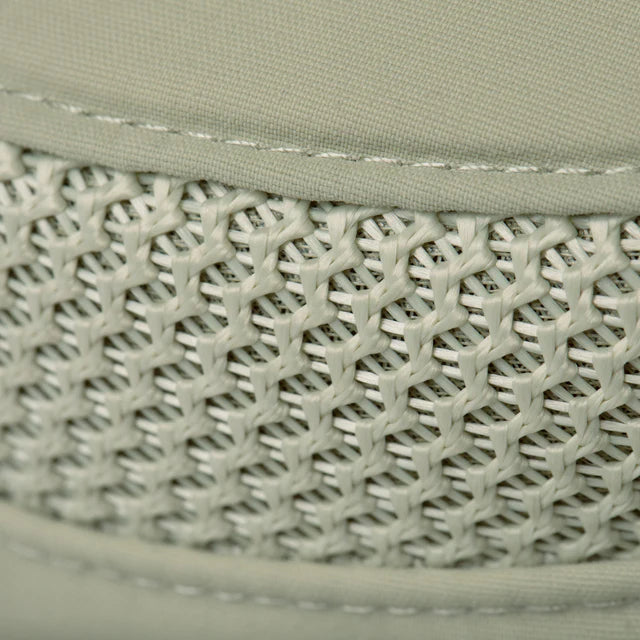 Tilley | AIRFLO Medium Brim Sun Hat in Khaki Olive