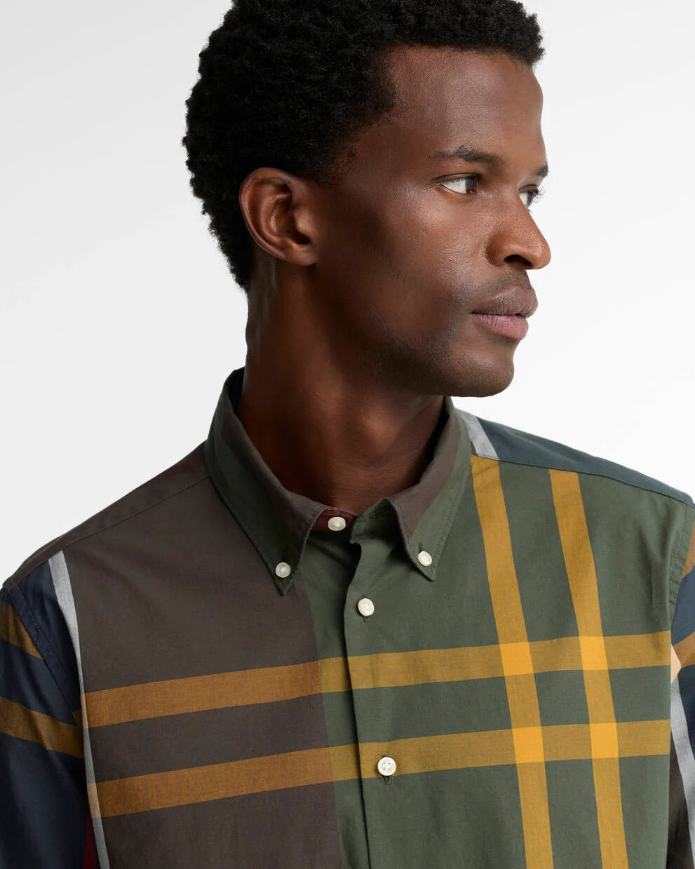 Barbour | Oversized Tartan Dunoon Tailored Long-Sleeved Shirt in Classic Tartan