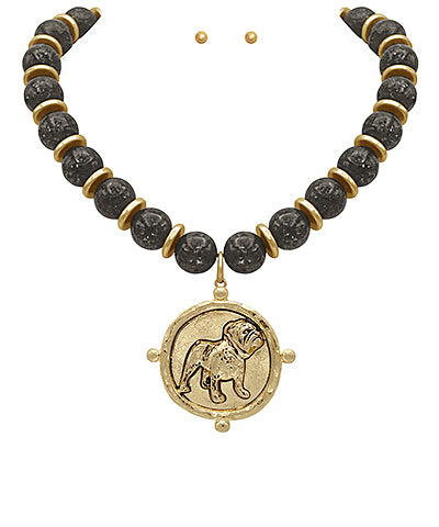 Glory Bound Bulldog Necklace in Black