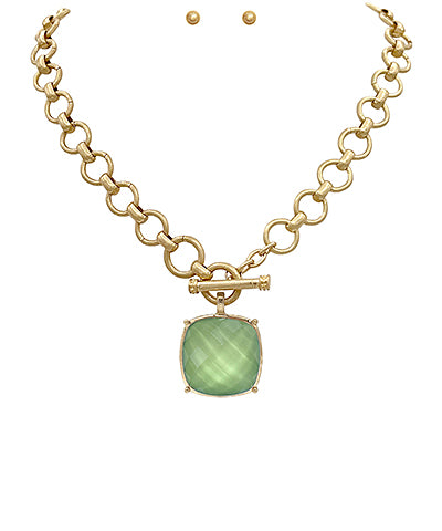 Julia Stone Necklace in Olive