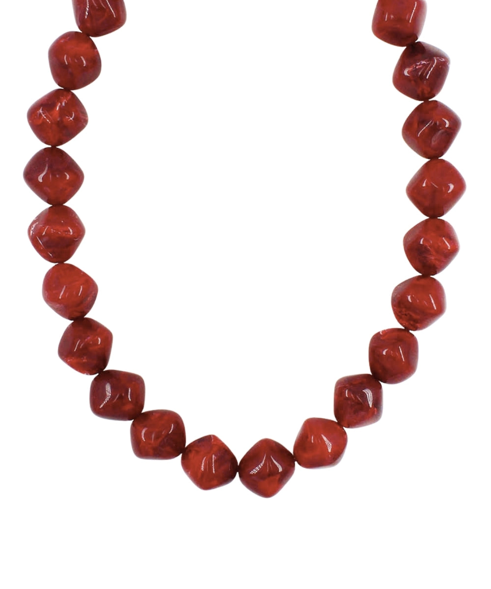 Pebble Beaded Necklace in Wine