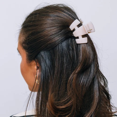 Teleties | Classic Almond Beige Petite Claw Clip