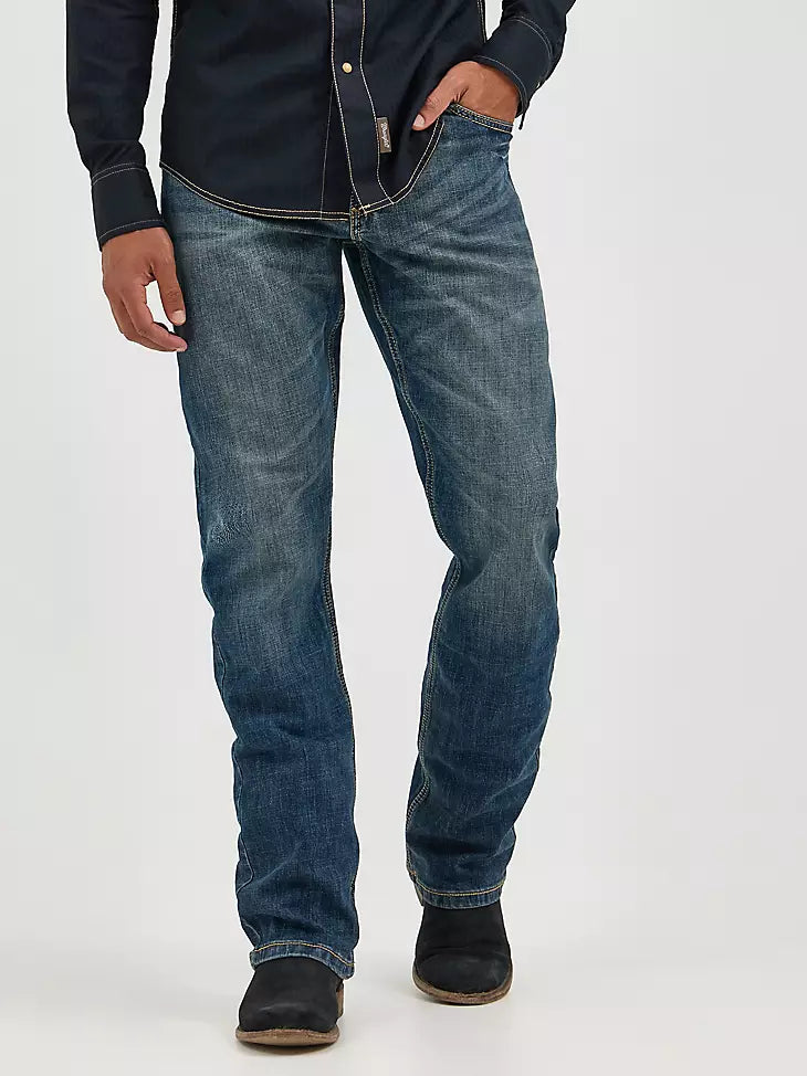 Wrangler | Men's Wrangler Retro® Slim Fit Bootcut Jean in Layton