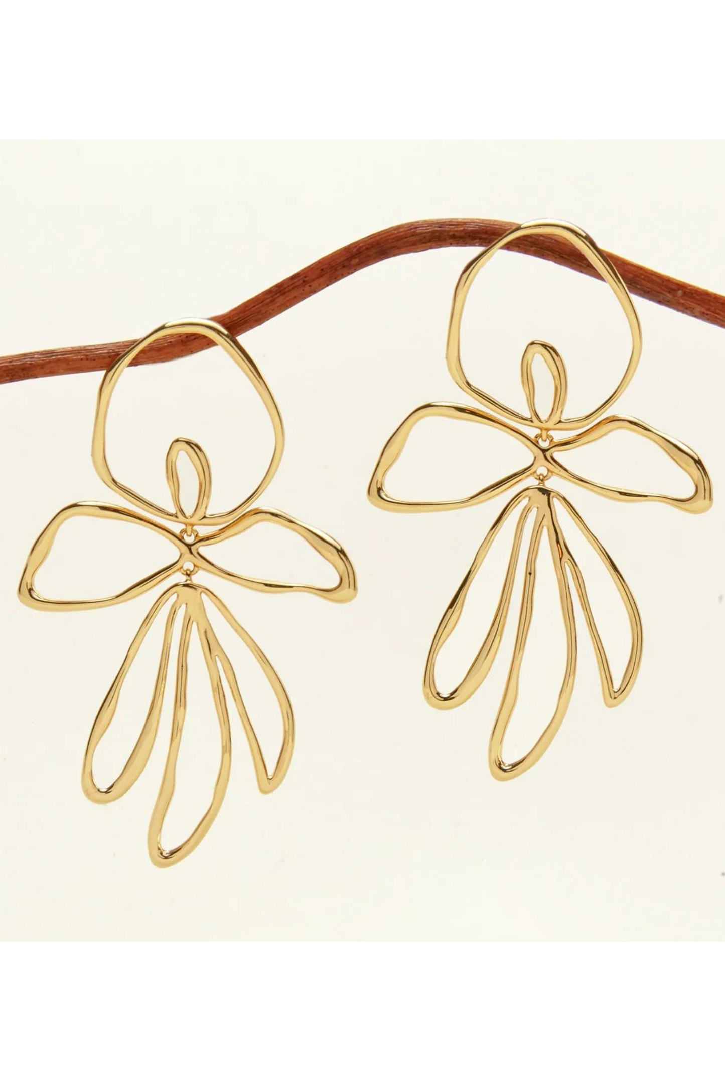 Mignonne Gavigan Sade Earrings in Gold