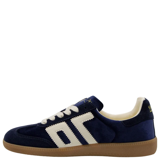 Back 70 | Cloud Velvet in Royal Butter