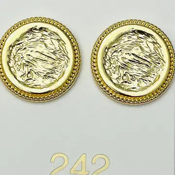 Chic Regal Stamp Gold Stud