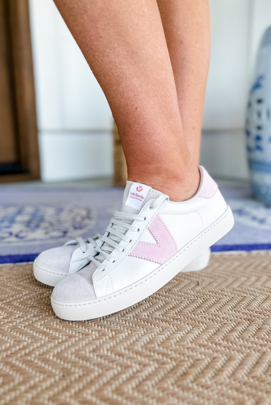 Victoria Berlin Sneakers in Petalo