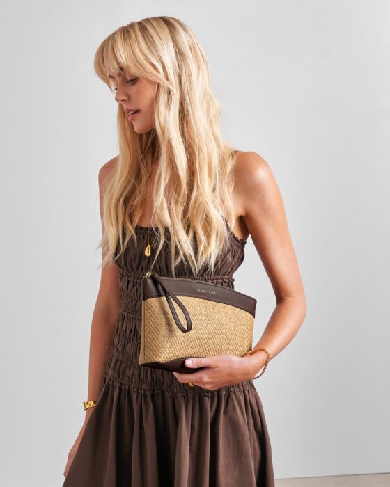 Katie Loxton | Wristlet Raffia Clutch in Natural Raffia/Bitter Chocolate