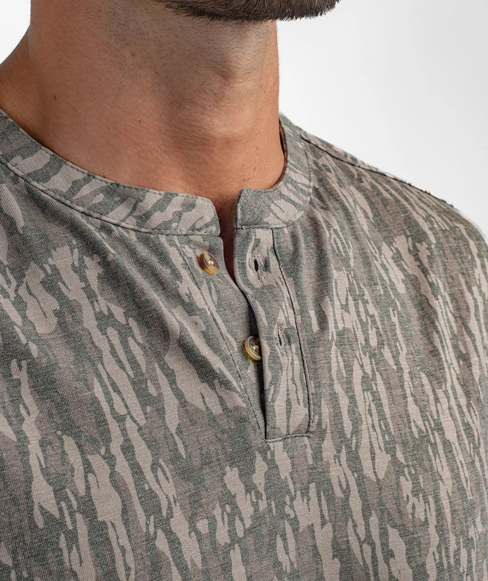 Southern Shirt Company | Max Comfort Henley Shirt in Tree Bark
